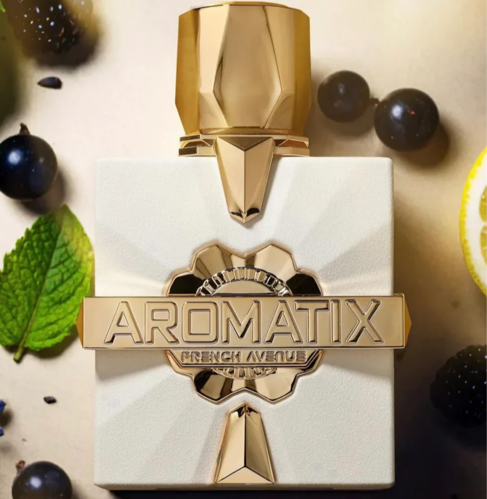 Platine Blanc Aromatix EDP 100ml spray bottle by French Avenue - Fragrance Secrets